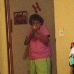 Meet your Posher, Laura